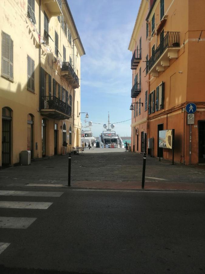 Appartamento Casa Nives Imperia Esterno foto