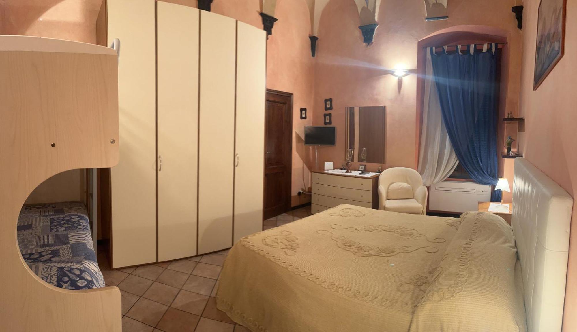 Appartamento Casa Nives Imperia Esterno foto